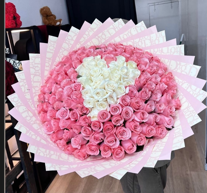 150 Roses