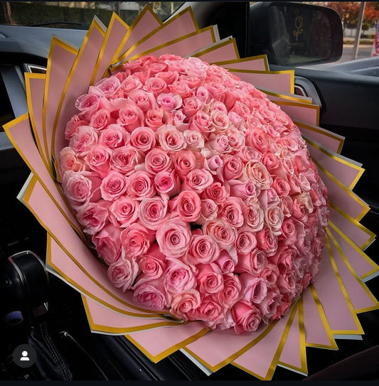 200 pink roses