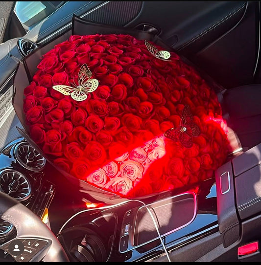 200 red roses