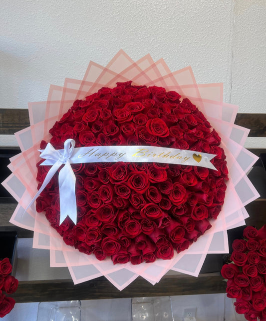 100 red Roses